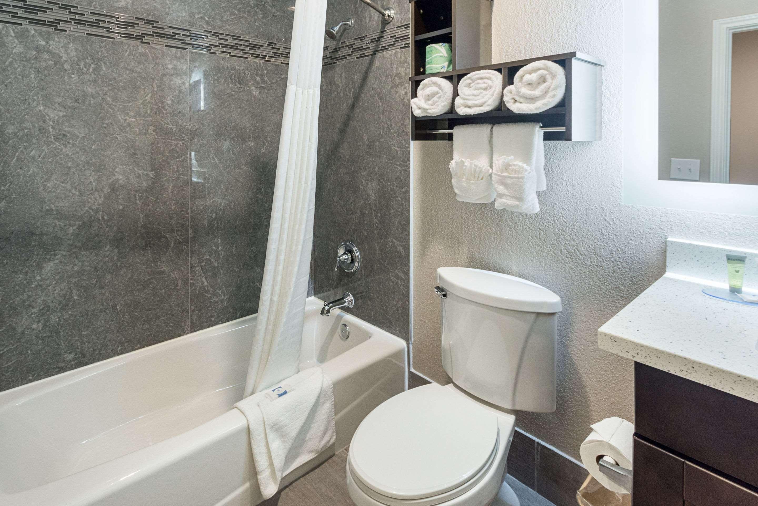 Econo Lodge Inn & Suites Houston Nw-Cy-Fair Jersey Village Eksteriør bilde