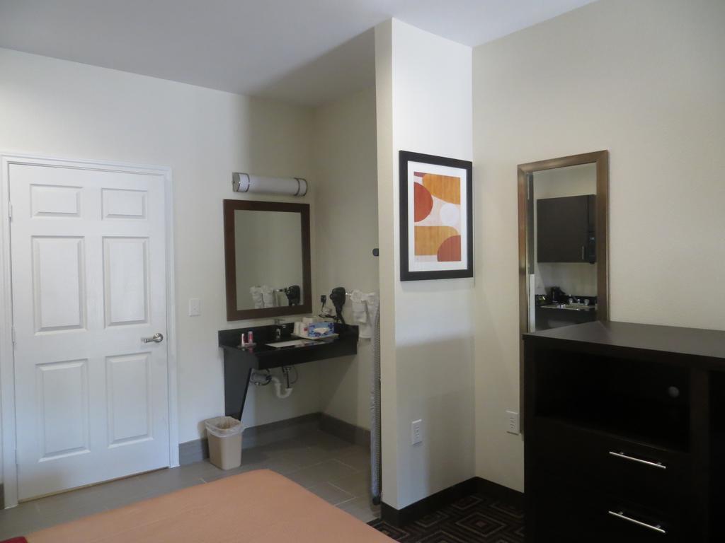 Econo Lodge Inn & Suites Houston Nw-Cy-Fair Jersey Village Eksteriør bilde