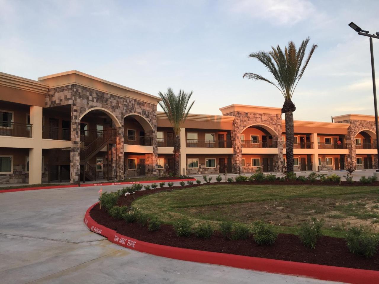 Econo Lodge Inn & Suites Houston Nw-Cy-Fair Jersey Village Eksteriør bilde